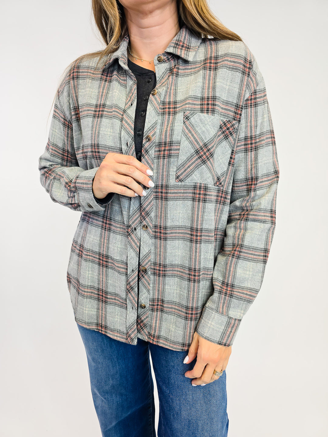 CLASSIC PLAID LONG SLEEVE BUTTON UP SHIRT - HEATHER GREY/MAUVE