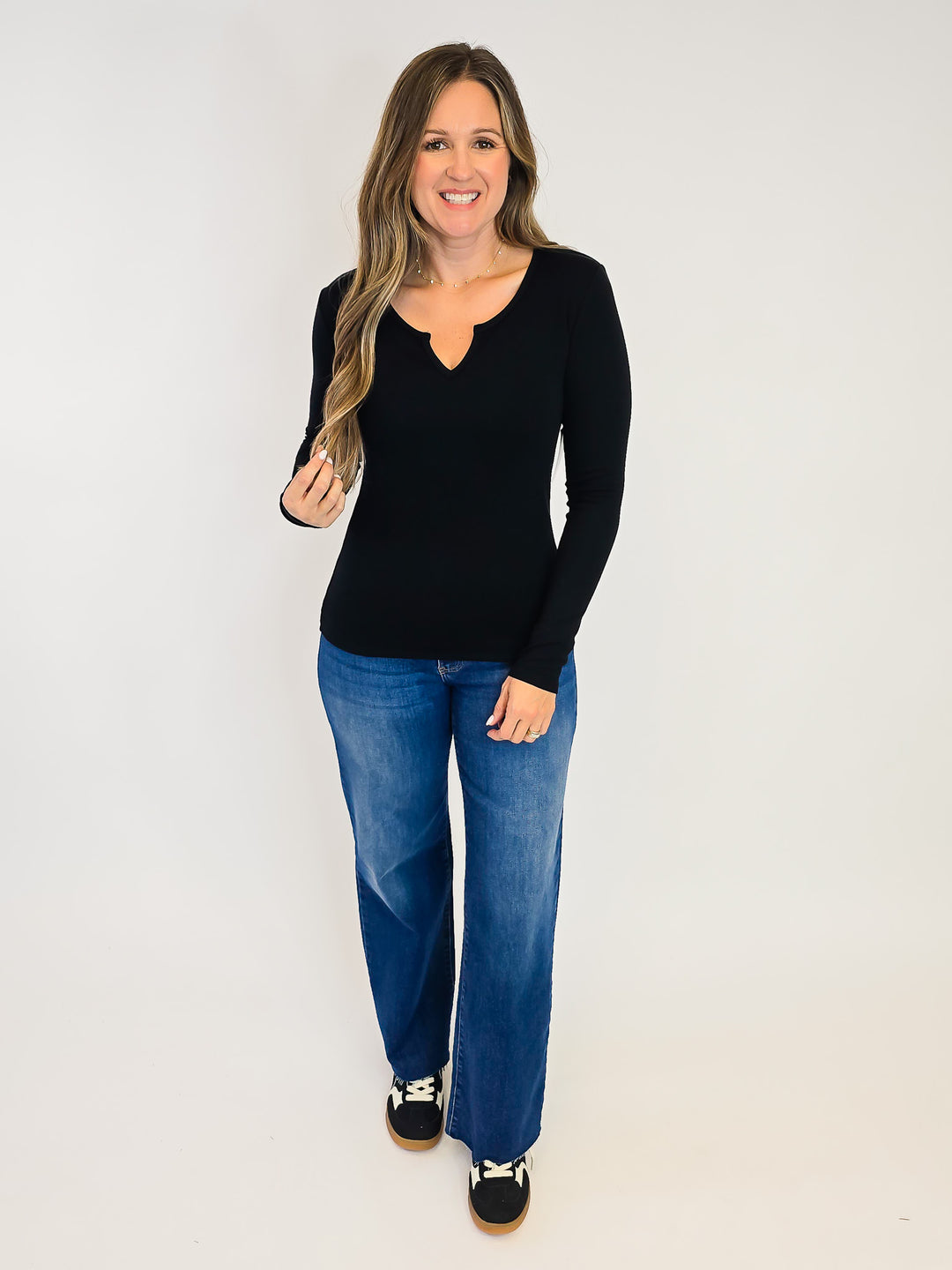 ULTRA SOFT NOTCHED NECK LONG SLEEVE TEE - BLACK