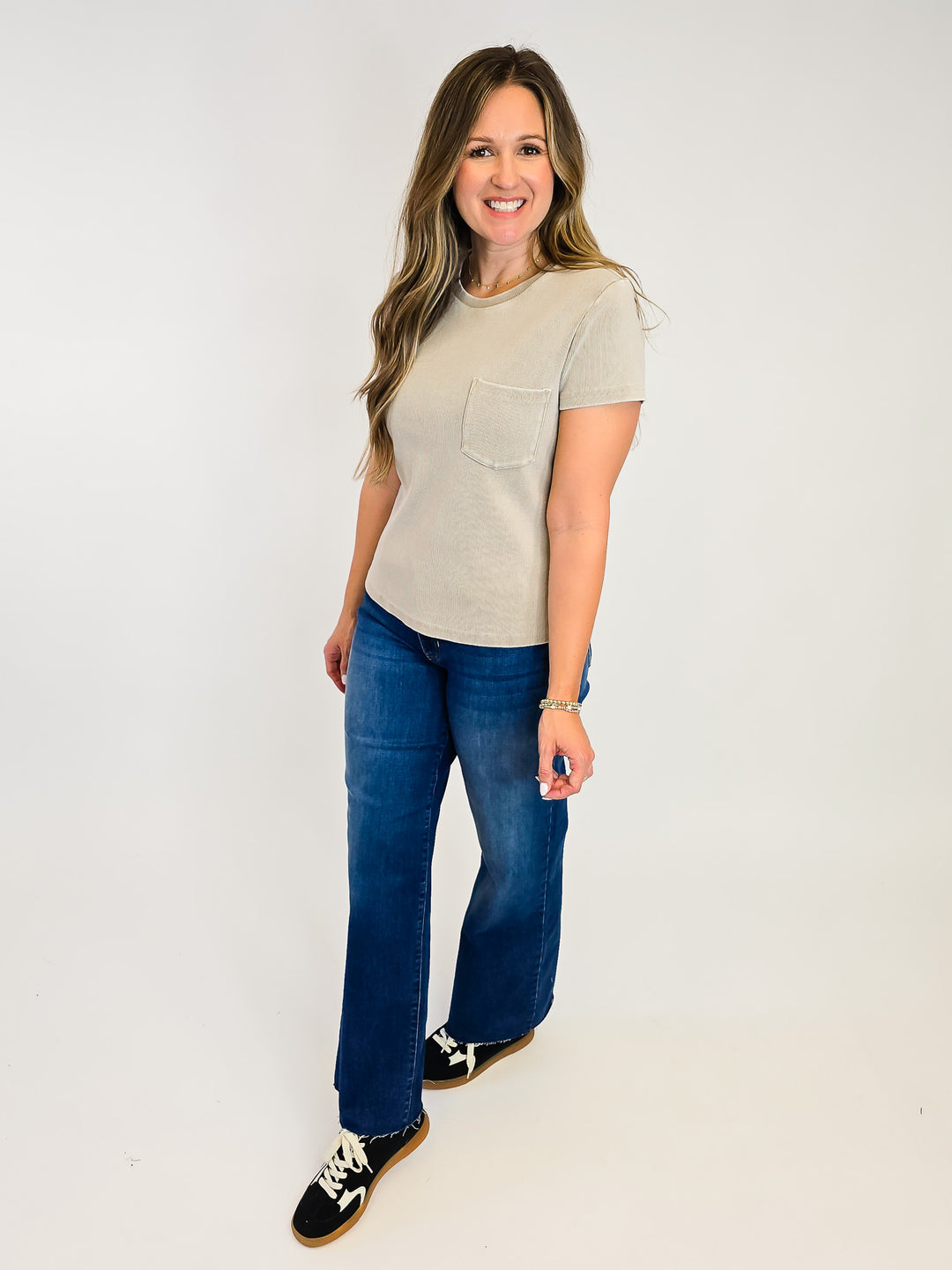 SHORT SLEEVE RIBBED GINNY TEE - TAUPE