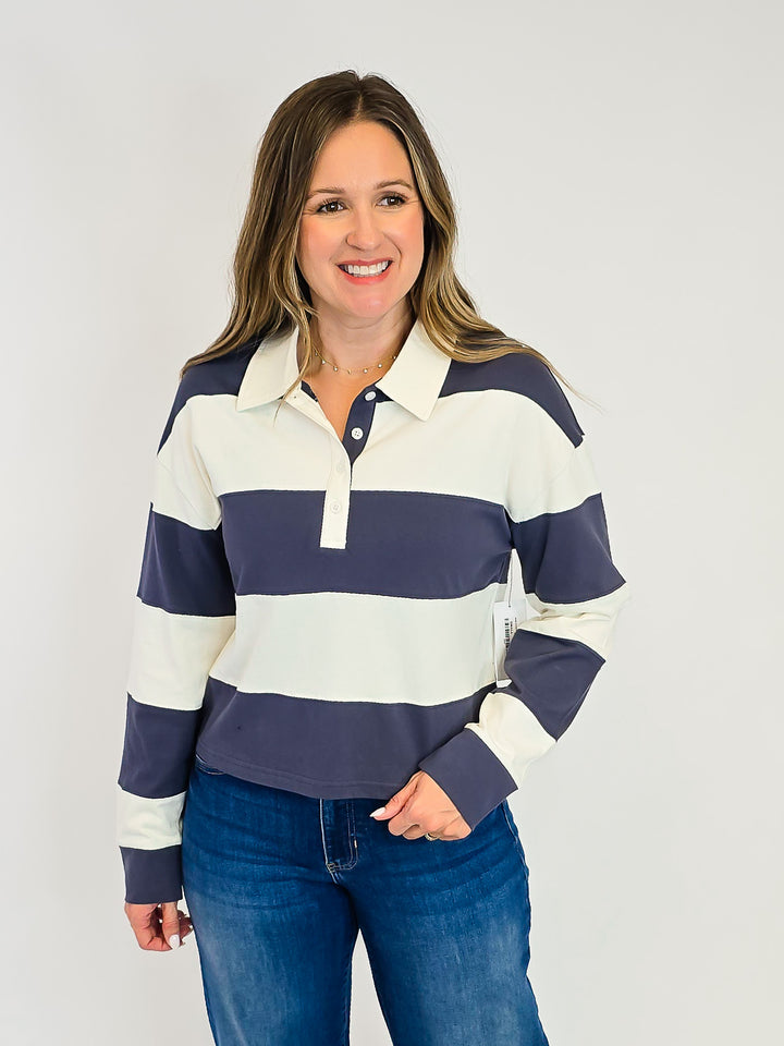 WIDE STRIPED COLLARED DELTA TOP - NAVY IVORY