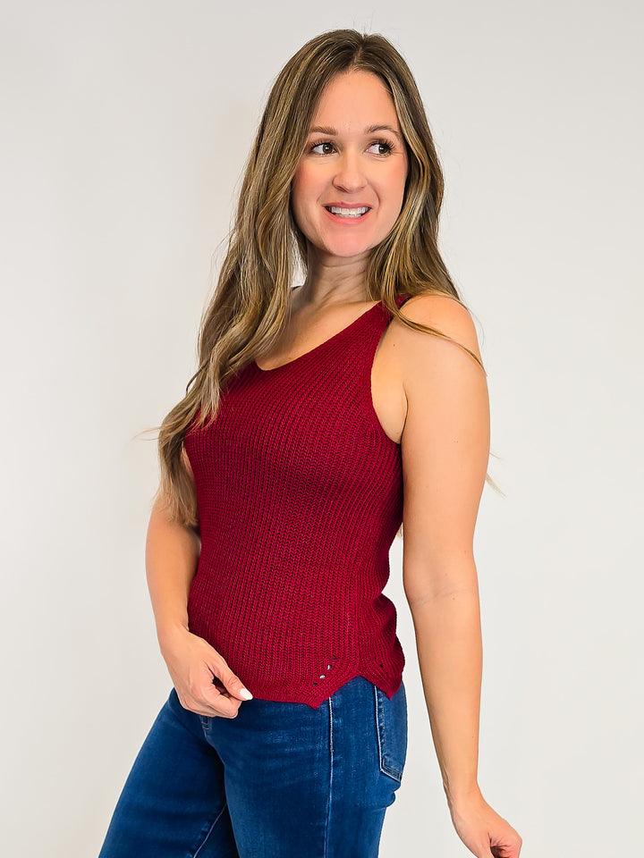 V-NECK KNIT TANK TOP - WINE