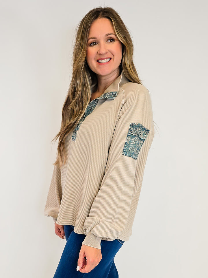 WASHED RIBBED TERRY COLLARED PULLOVER - KHAKI