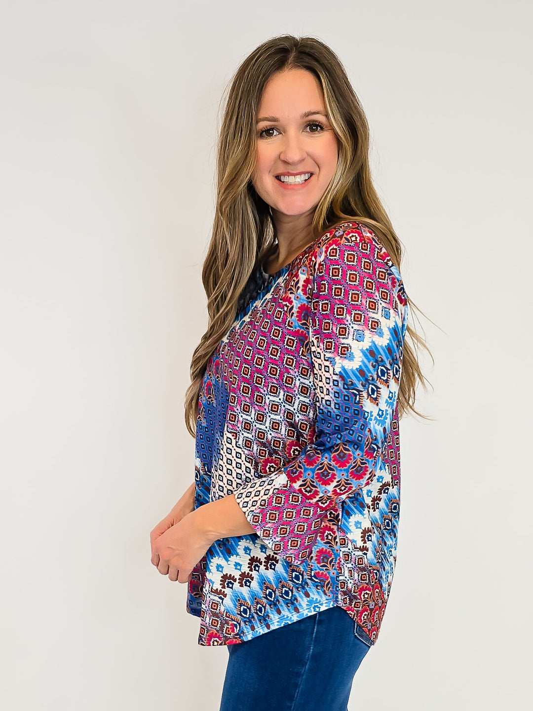 3/4 SLEEVE ROUND NECK PRINTED TOP - FUCHSIA/BLUE