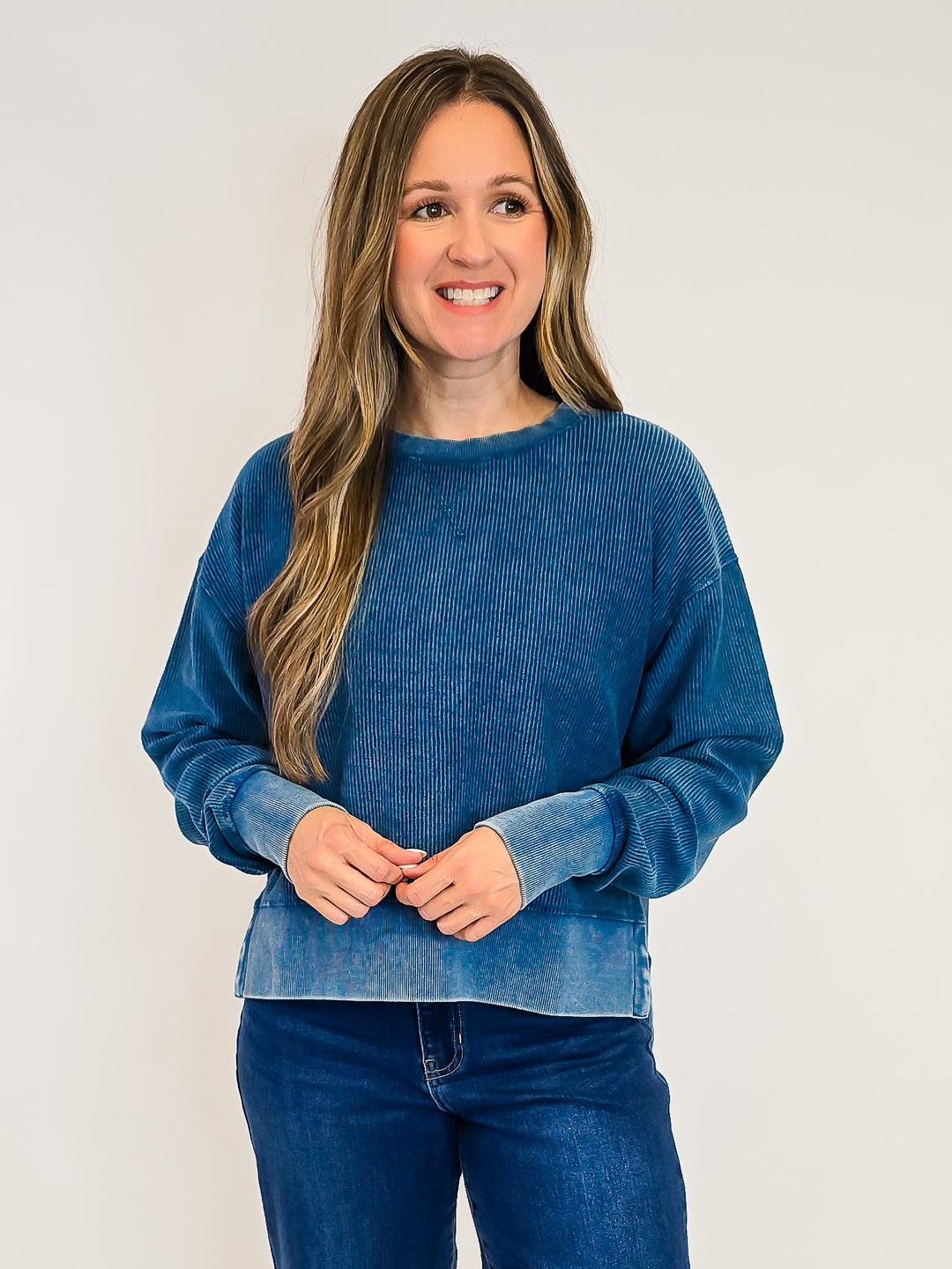 CORDED CROPPED SIDE SLIT CREW NECK PULLOVER - NAVY