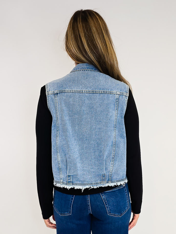 BUTTON FRONT DENIM VEST - MEDIUM WASH