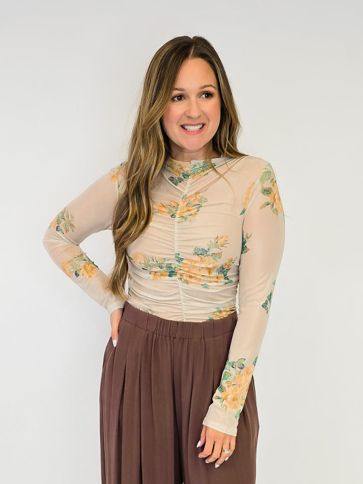 MOCK NECK RUCHING TOP - OATMEAL