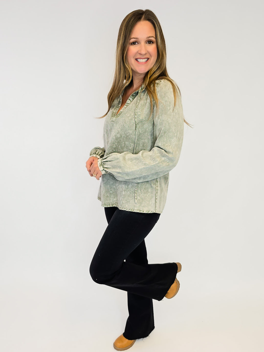 TENCEL BLOUSE - VINTAGE GREEN