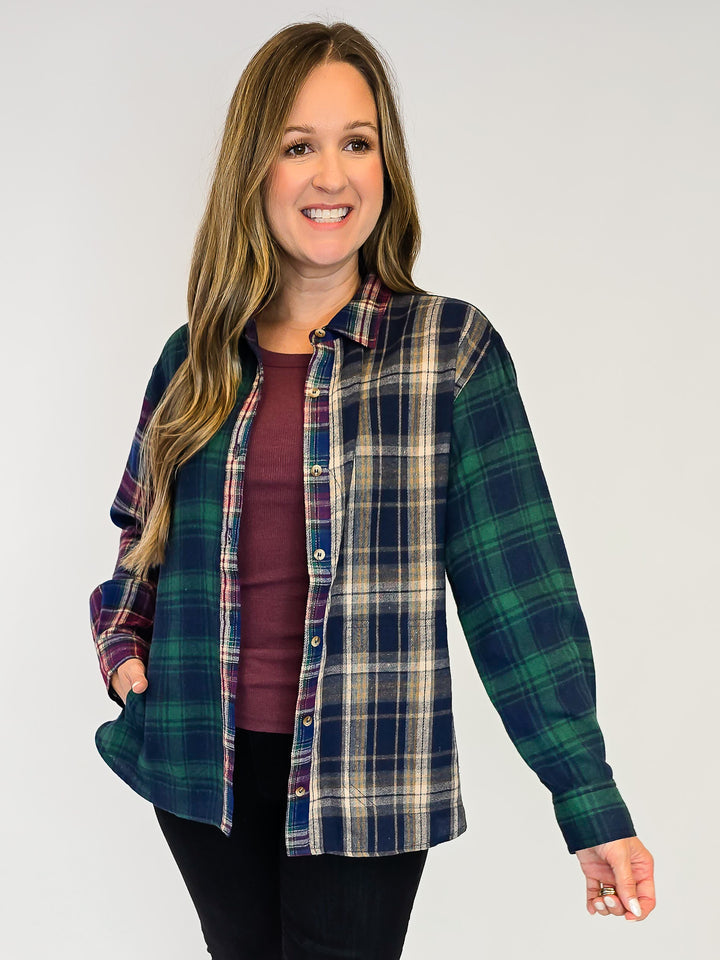 MIXED PLAID BUTTON DOWN SHIRT - NAVY MULTI