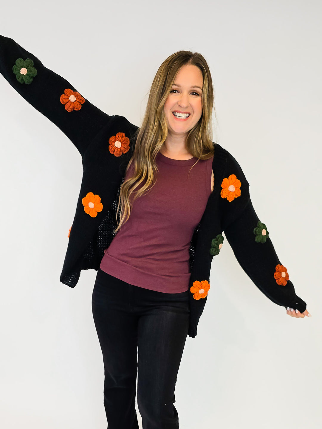 CROCHET POP FLORAL OPEN FRONT CARDIGAN - BLACK