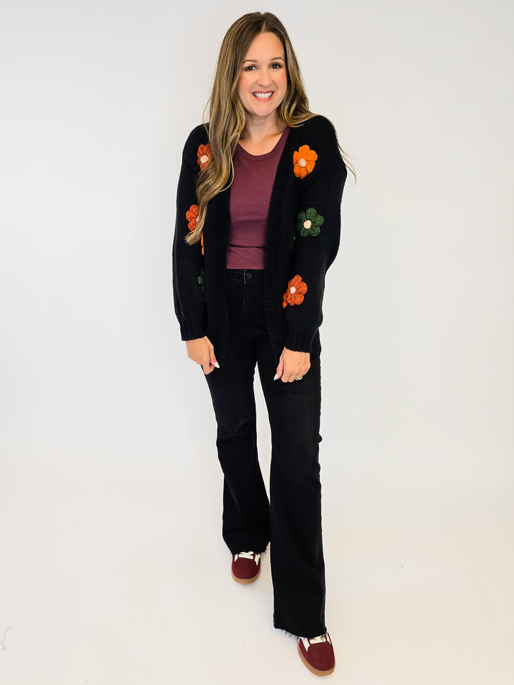 CROCHET POP FLORAL OPEN FRONT CARDIGAN - BLACK