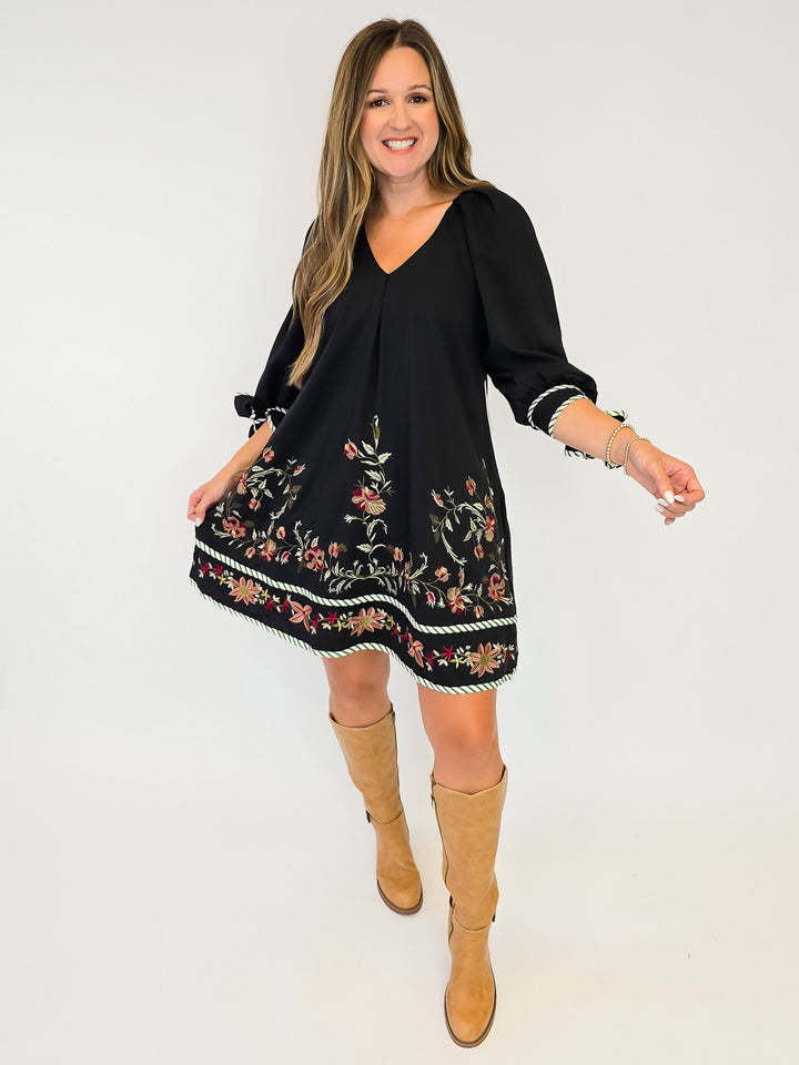 FLORAL EMBROIDERED SHORT DRESS W/BOW TIE CUFFS - BLACK