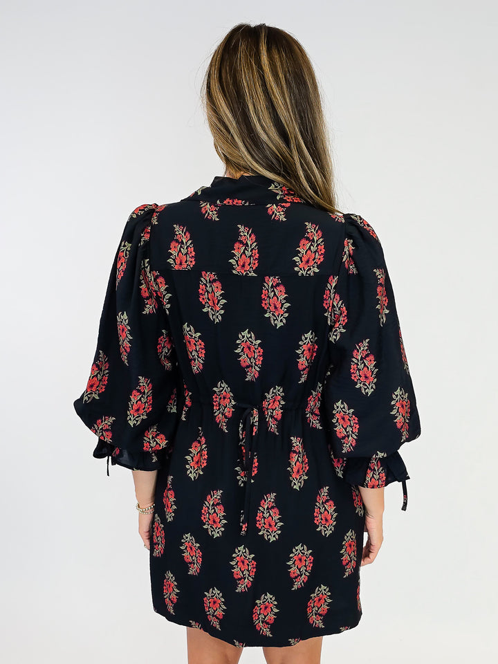 FLORAL PRINT PUFF SLEEVE SHORT DRESS - BLACK