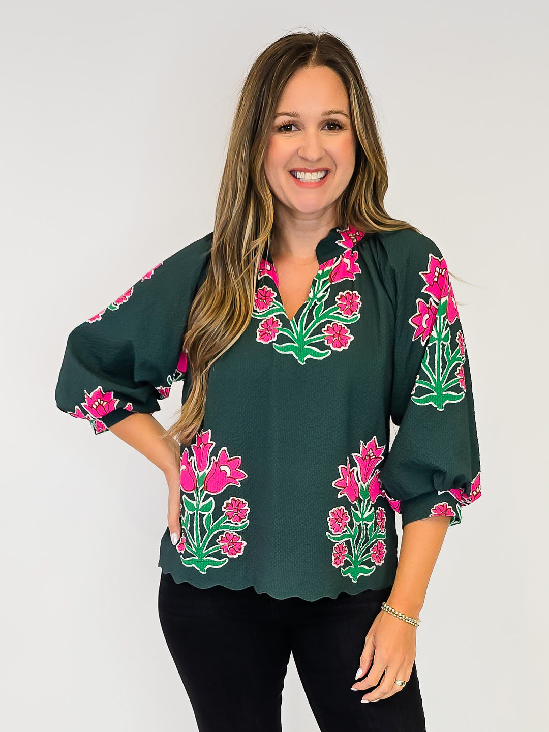 BUBBLE SLEEVE TULIP PRINT TOP - FOREST GREEN