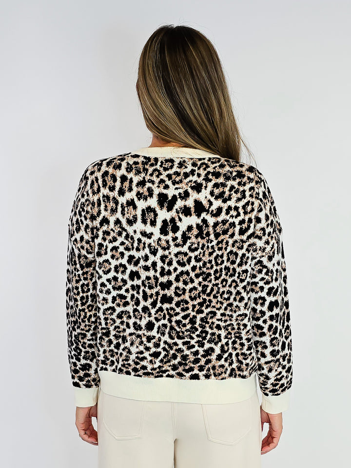 CREW NECK LEOPARD PRINT SEQUIN TOP - ONE SIZE - CREAM