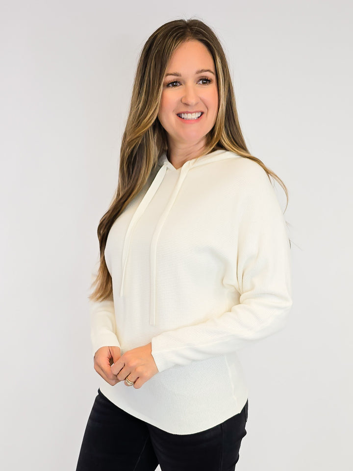 MINI WAFFLE TEXTURED PULLOVER HOODIE - IVORY