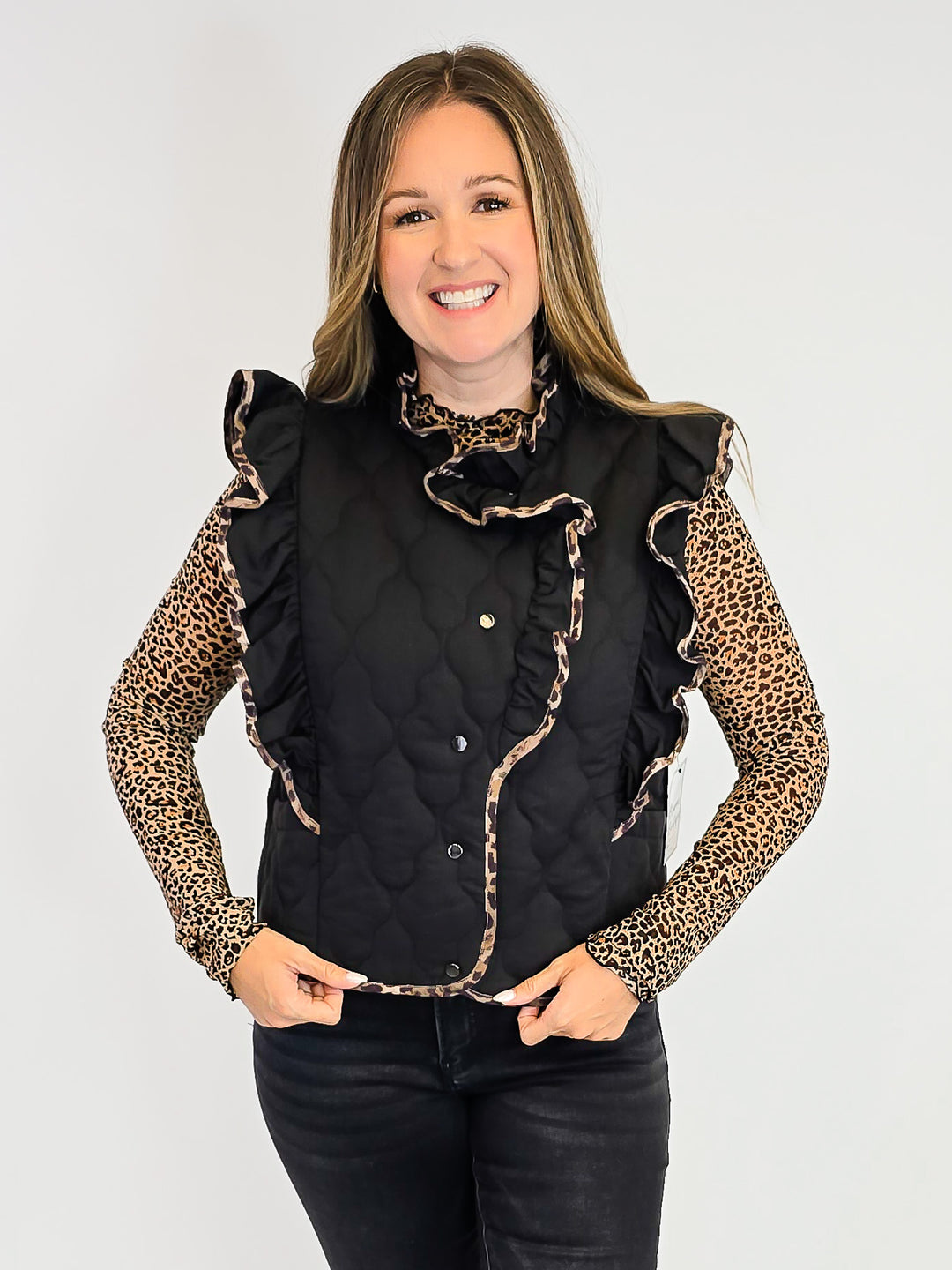 QUILTED RUFFLE VEST W/LEOPARD TRIM - BLACK