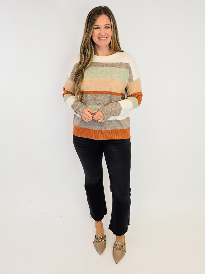 COLOR BLOCKED CREW NECK SWEATER - MOCHA/TAUPE