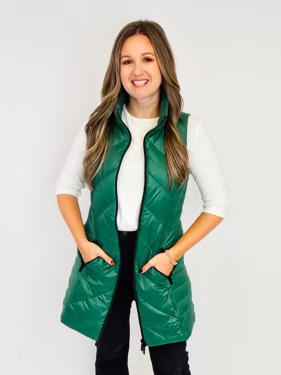 ANORAK CHEVRON QUILTED PACKABLE PUFF VEST W/BAG - EMERALD