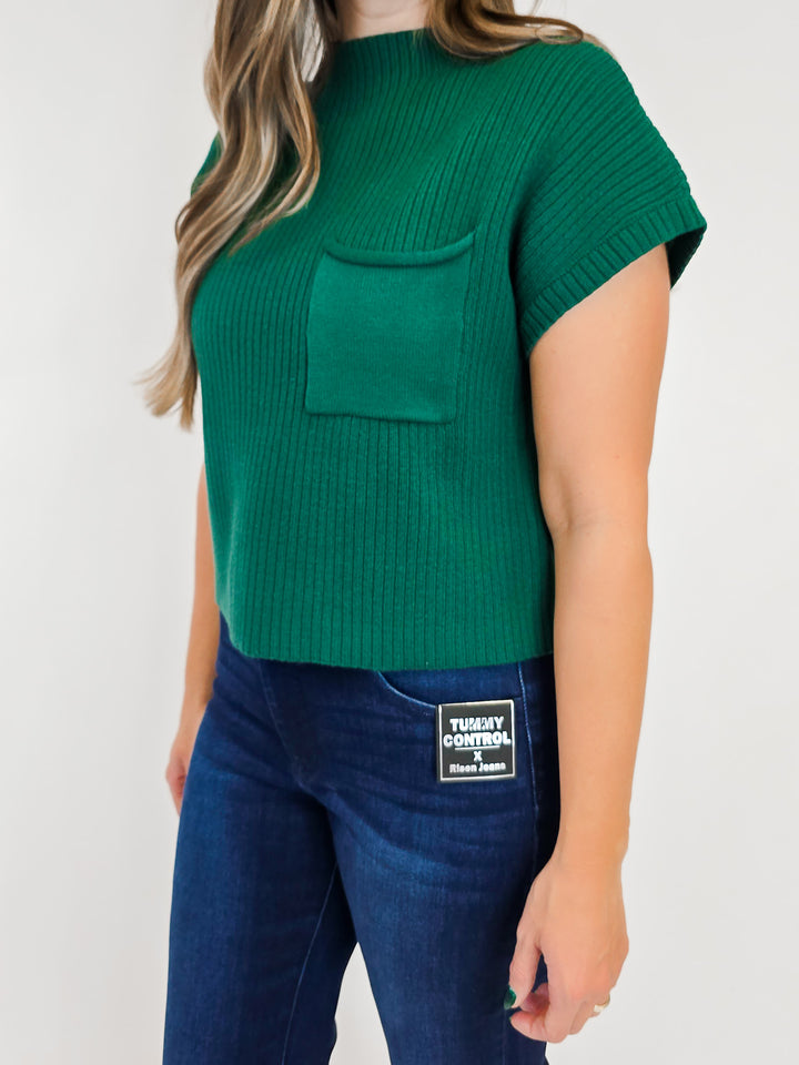 RIBBED MOCK NECK CAP SLEEVE SWEATER - HUNTER GREEN