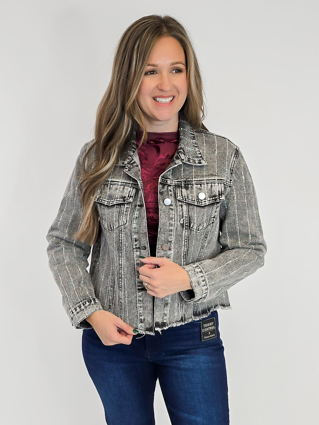 DENIM JACKET W/RHINESTONE DETAIL - BLACK