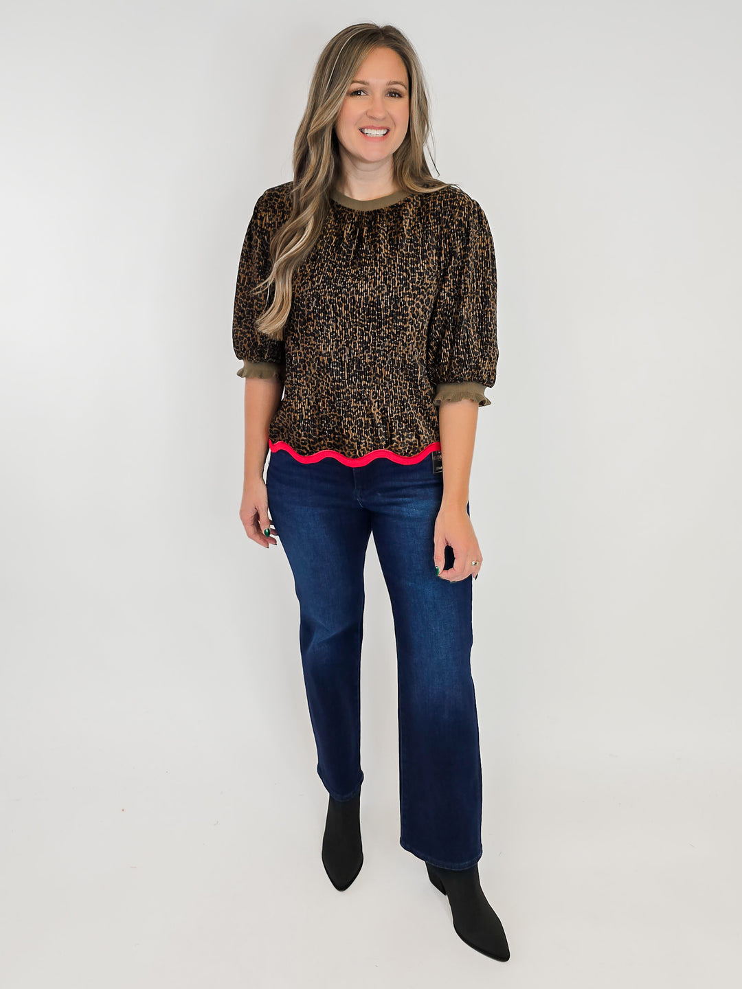 SHORT SLEEVE SWEATER - BROWN