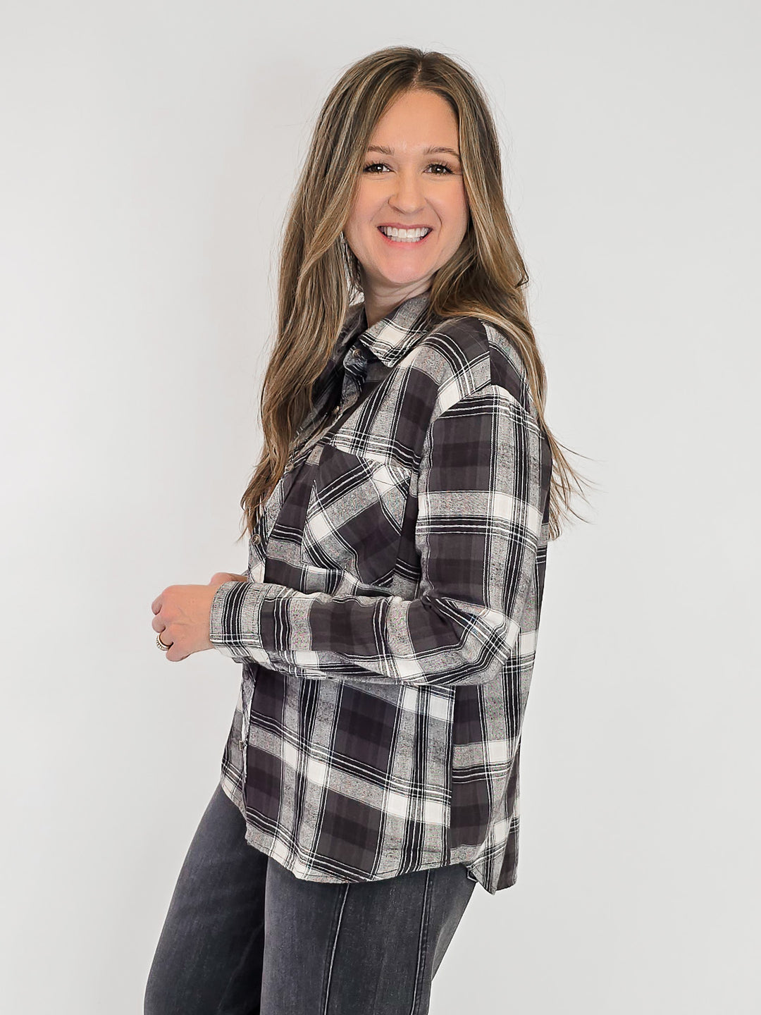 CLASSIC PLAID LONG SLEEVE BUTTON UP SHIRT - KHAKI/BLACK
