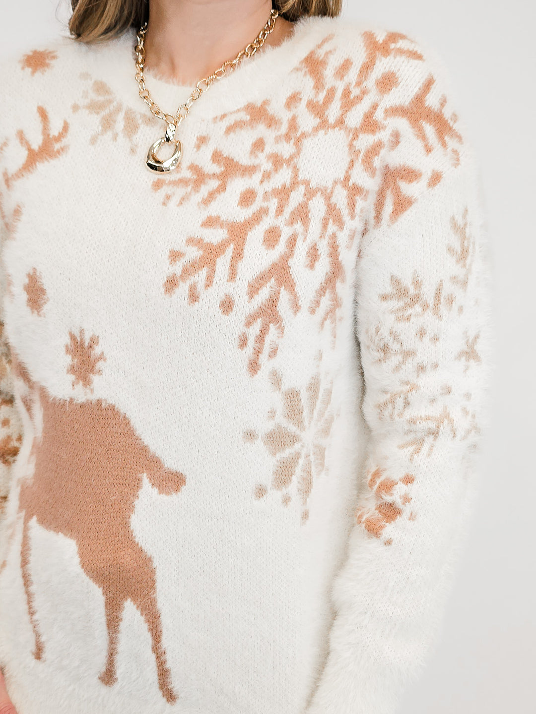 REINDEER FLUFFY YARN SWEATER - OATMEAL