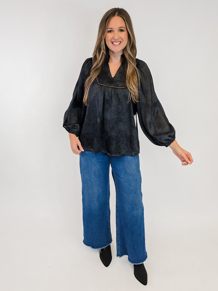 CRINKLE BROCADE LONG SLEEVE BLOUSE - BLACK