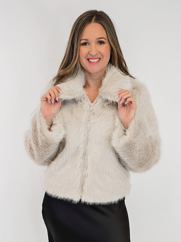 ZIP UP FUR JACKET - CHAMPAGNE