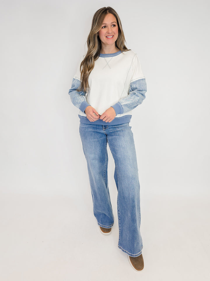 MIX MEDIA DENIM SLEEVE KNIT TOP - CREAM