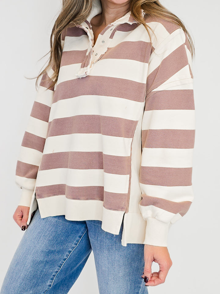 RUGBY STRIPED WASHED TERRY PULLOVER - MOCHA
