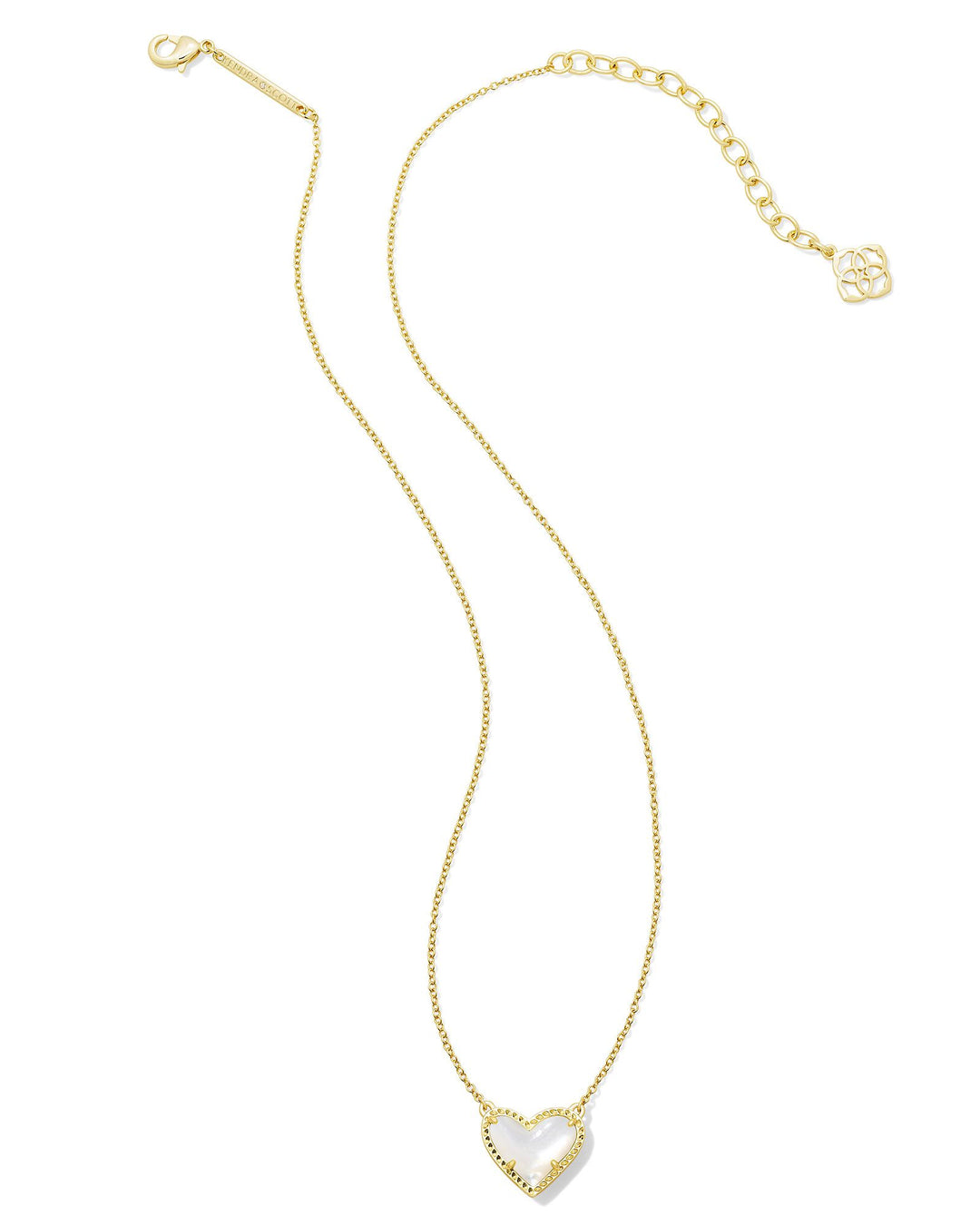 KENDRA SCOTT ARI HEART SHORT PENDANT NECKLACE - GOLD IVORY MOP