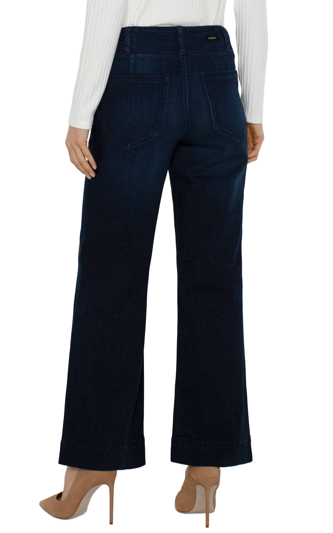 PATCH POCKET WIDE LEG JEANS - 30" INSEAM - SUMMIT LAKE