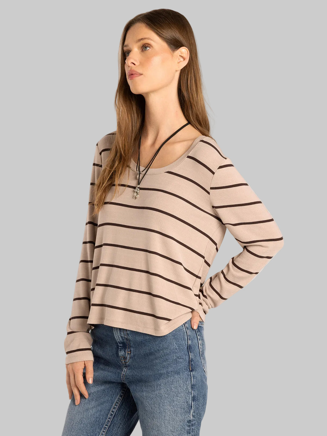 L/S SCOOP NECK LAUREN TOP - PEBBLE BROWN STRIPE