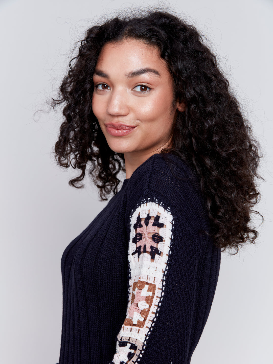 CROCHET SLEEVE SWEATER - NAVY