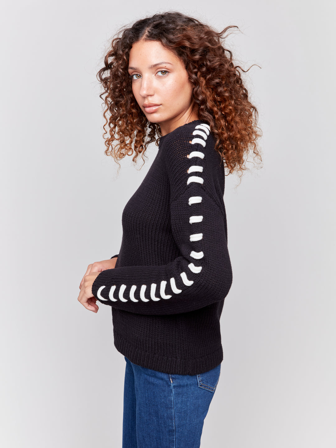 COTTON KNIT SWEATER W/SHOULDER STITCH DETAIL - BLACK