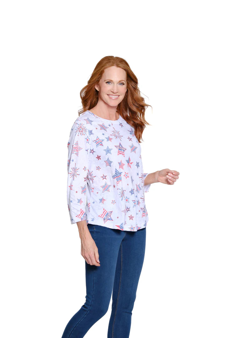3/4 SLEEVE SCOOP NECK HI/LO HEM TOP - FIREWORKS/STARS RWB