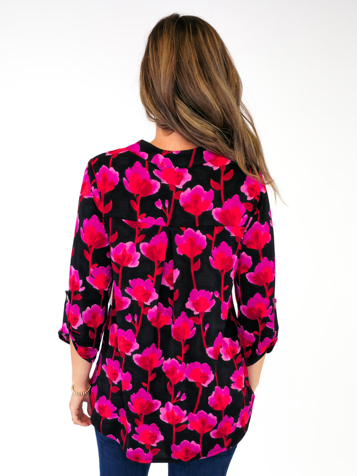 DEAR SCARLETT STRETCHY LIZ TOP WITH 3/4 SLEEVES - BLACK/FUCHSIA FLORAL