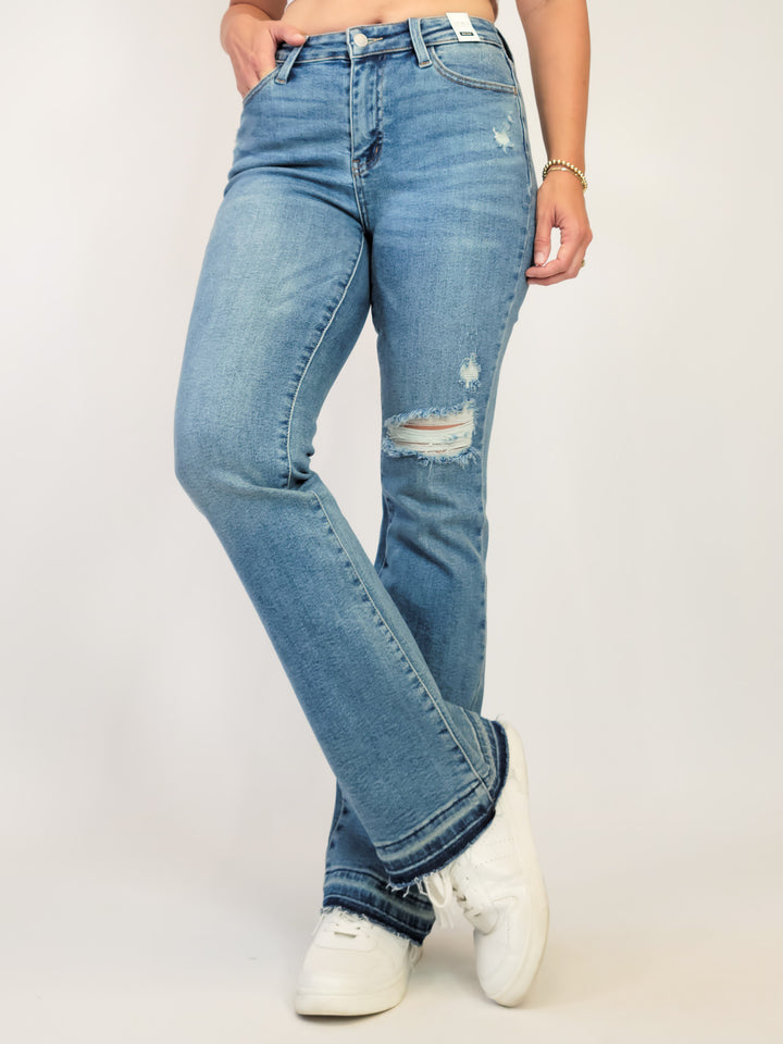 JUDY BLUE MIDRISE RELEASED HEM DISTRESSED BOOTCUT- MEDIUM - 32" INSEAM