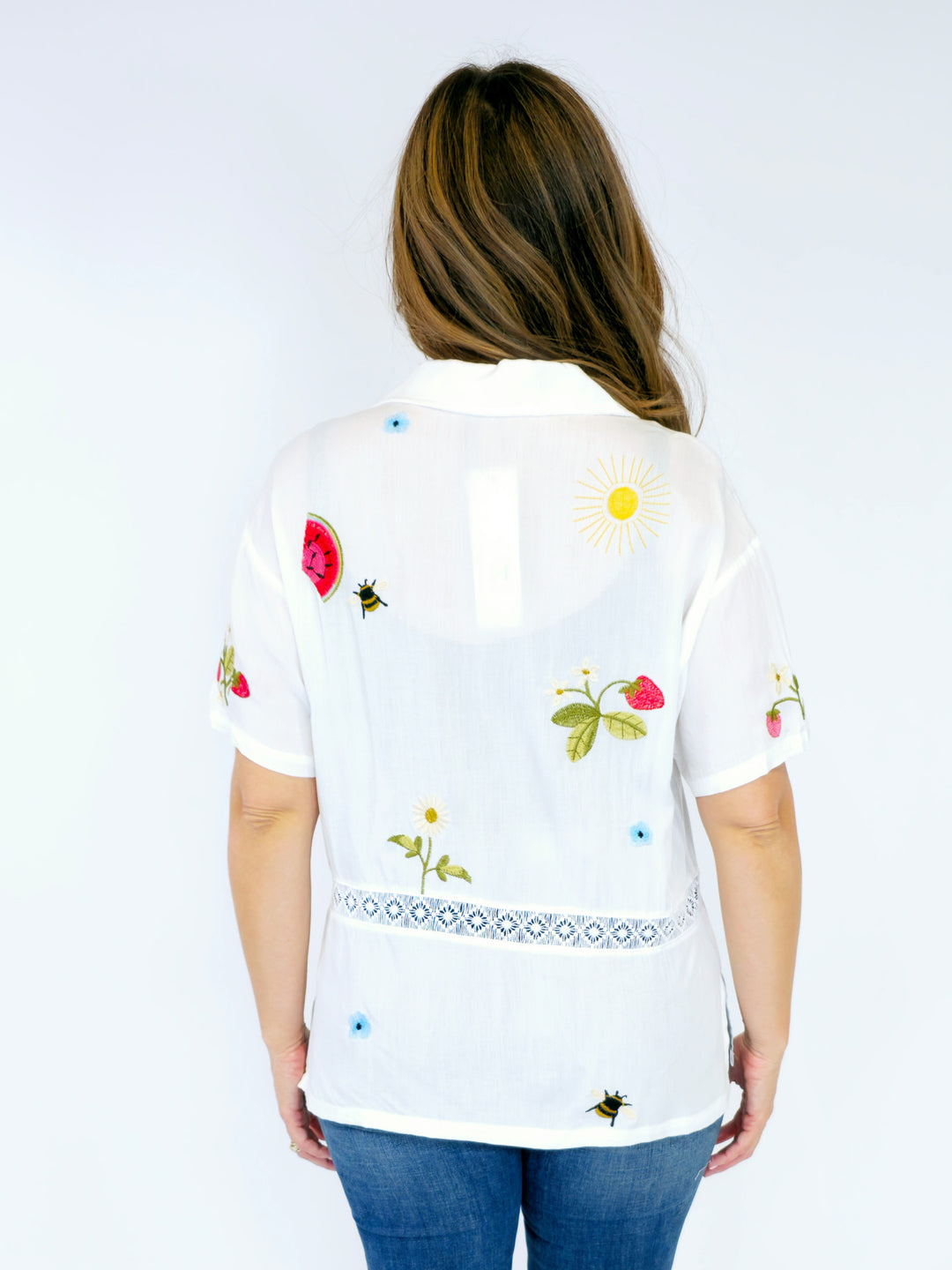 COLLARED FRUIT AND FLOWER EMBROIDERED SHIRT - WHITE