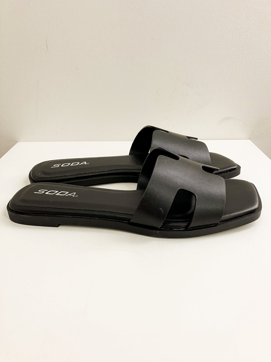 SODA SLIP ON FAUX LEATHER KNIT SANDALS - BLACK