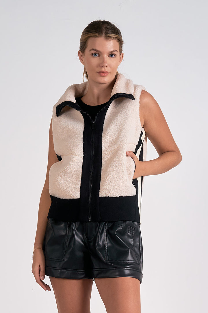 COLLARED ZIP UP VEST - OFF WHITE W/BLACK TRIM