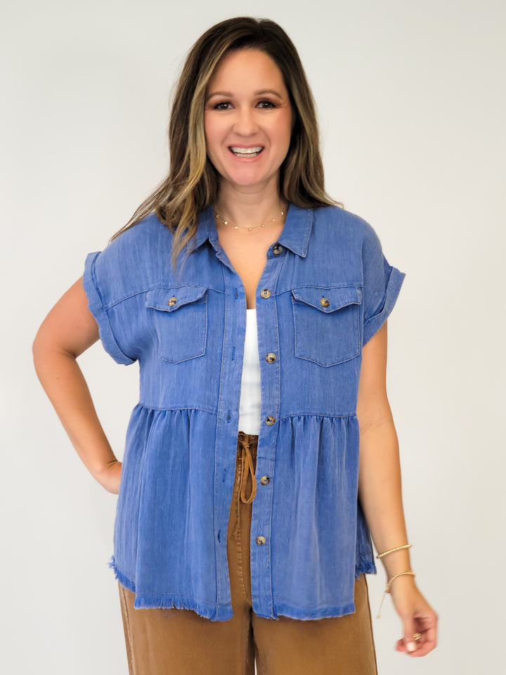 SHORT SLEEVE BABY DOLL BUTTON UP TOP - OCEAN BLUE