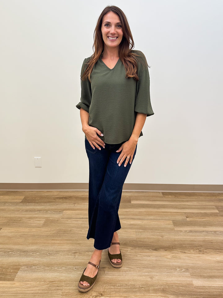 3/4 SLEEVE V-NECK RUFFLE COLLAR BLOUSE - OLIVE