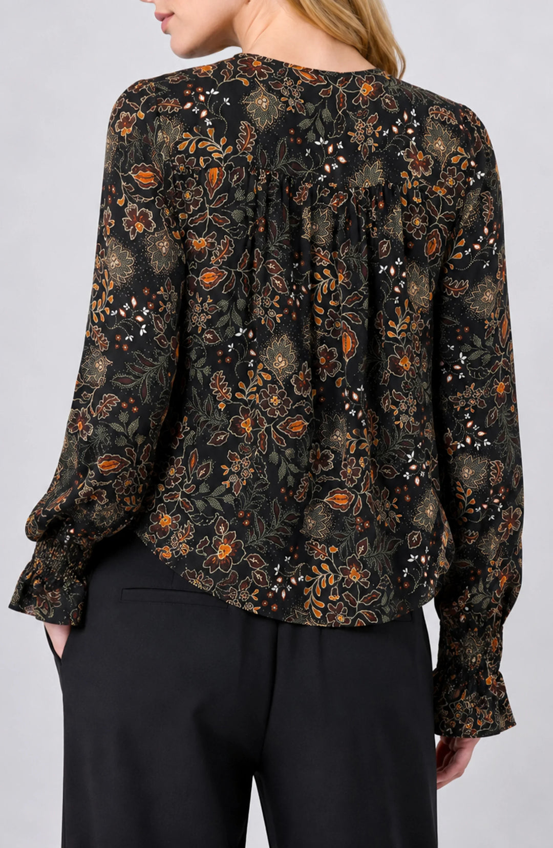 LONG SLEEVE WOVEN BLOUSE W/PINTUCKS - BLACK/RUST