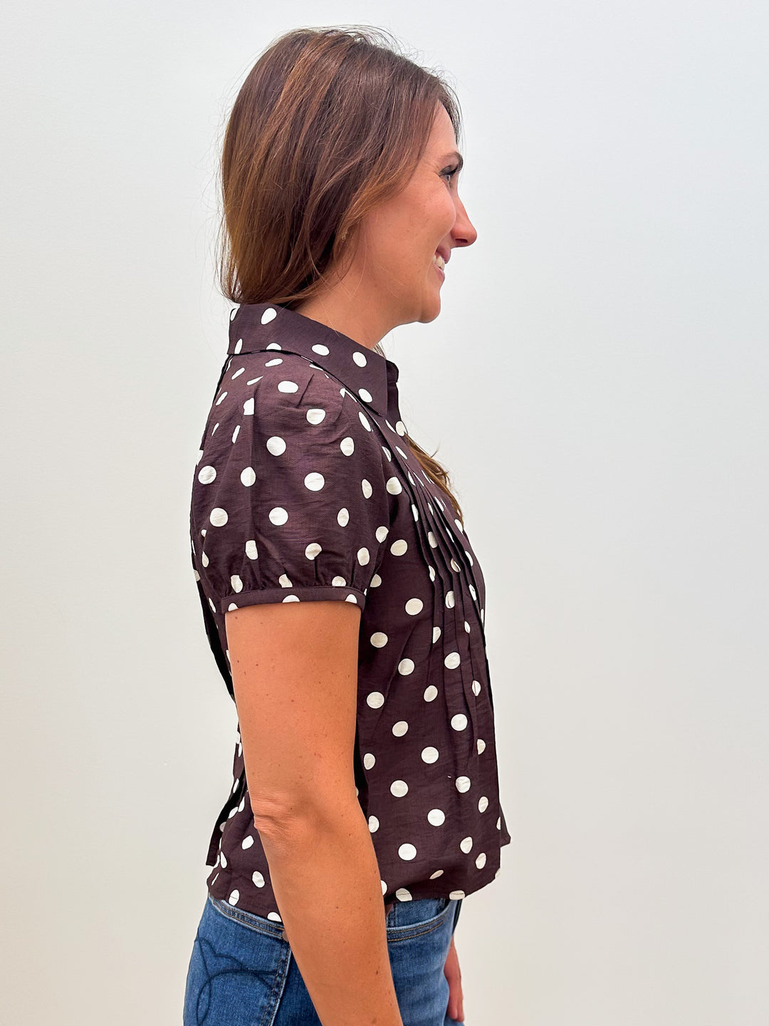 COLLARED POLKA DOT PINTUCK DETAIL BLOUSE - BROWN