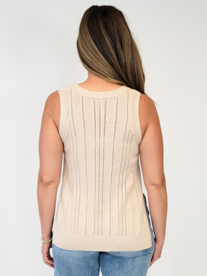 V-NECK CHUNKY TANK SWEATER - NATURAL