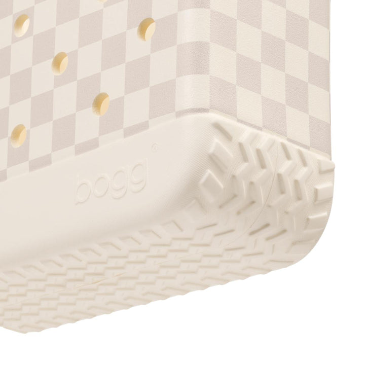 BITTY CHECKERED BOGG BAG - COCONUT/MUSHROOM