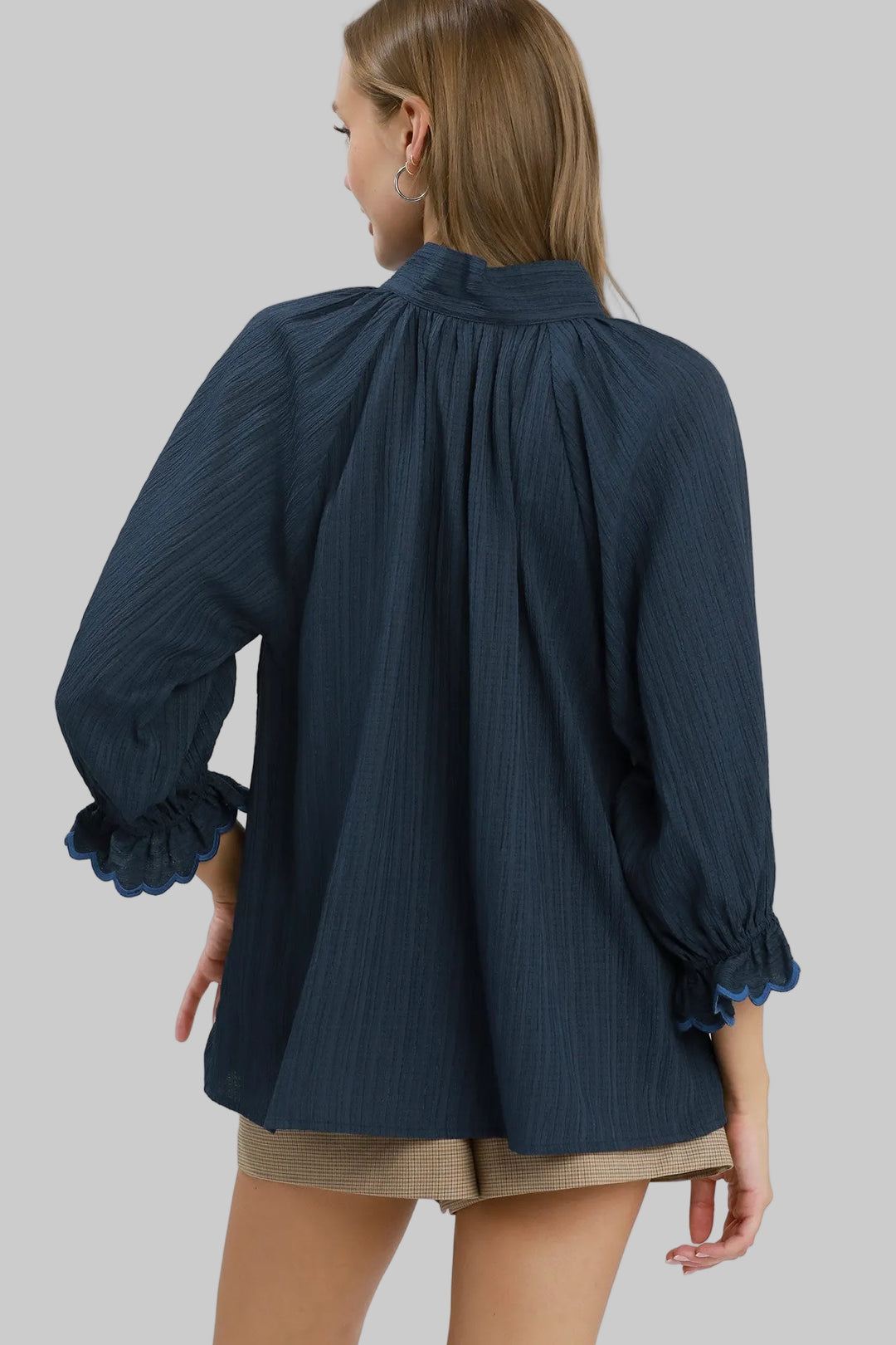 3/4 PUFF SLEEVE HIGH STAND V-NECK COLLAR TOP - NAVY