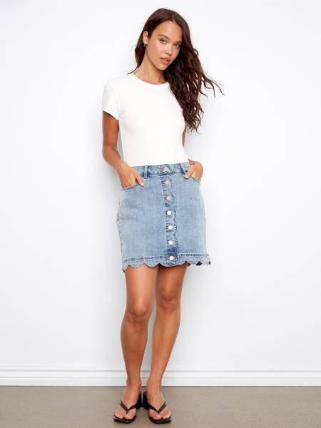 SCALLOPED HEM DENIM SKORT - LIGHT BLUE